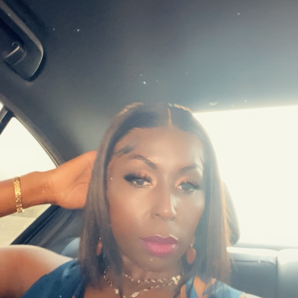 Meet your Posher, Rara - Picture 3 of 4